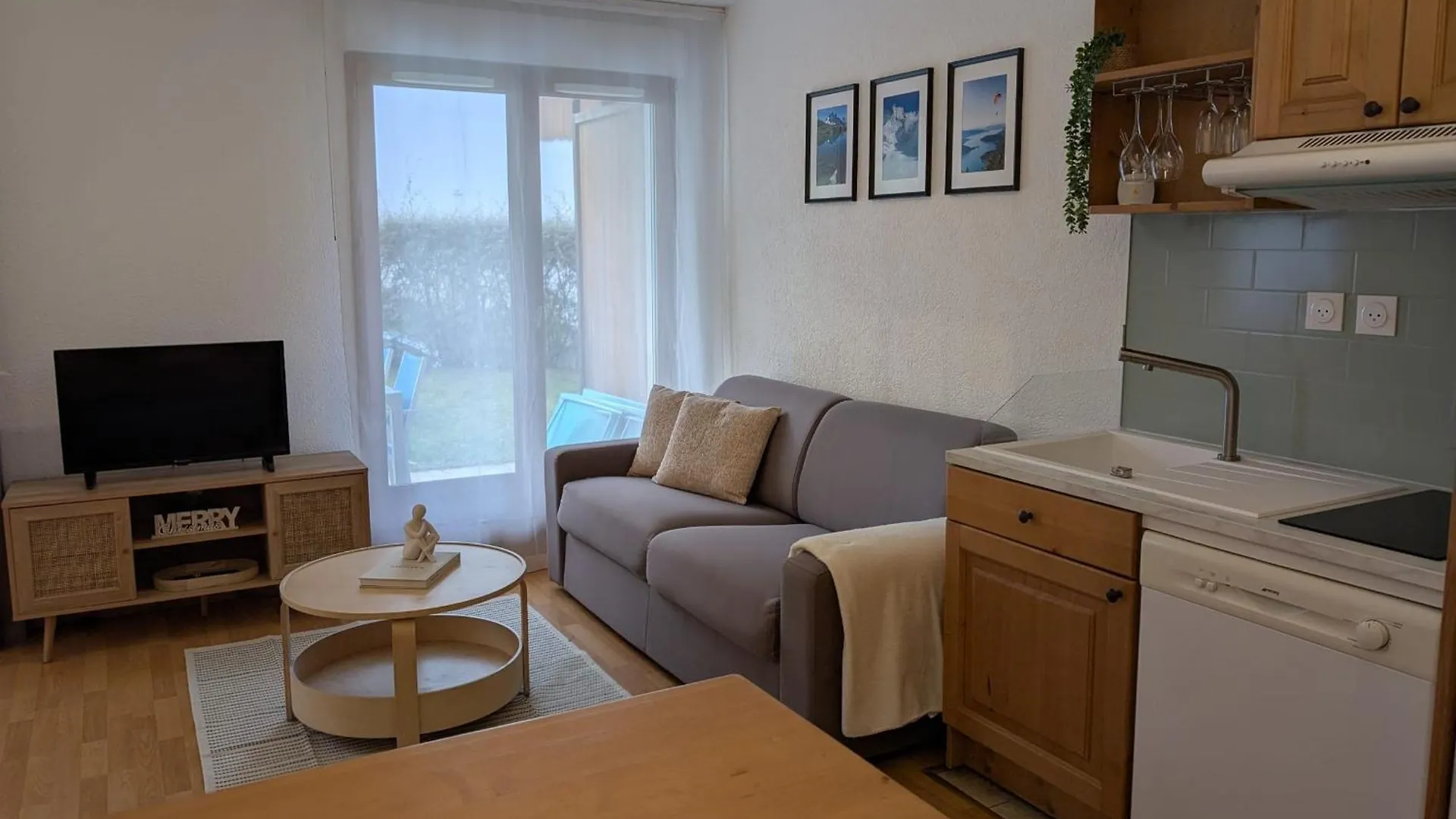 Le Cosy du Birdie - studio 4 personnes avec piscine au Golf de Giez 0*,  France